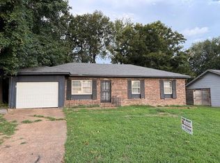 1161 Mullins Station Rd, Memphis, TN 38134