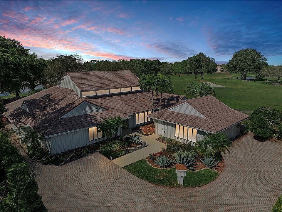 1st image of 1988 Colonial Drive