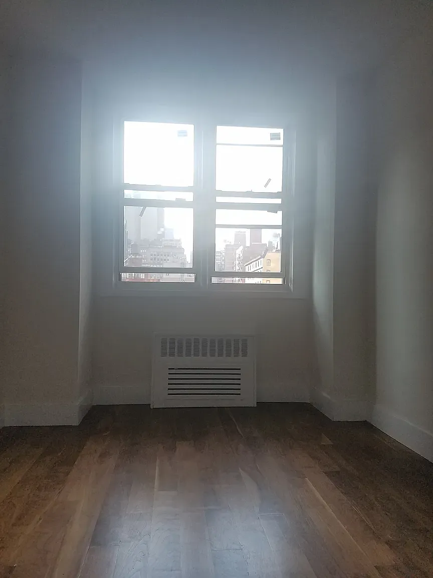200 East 30th Street — Photo 2