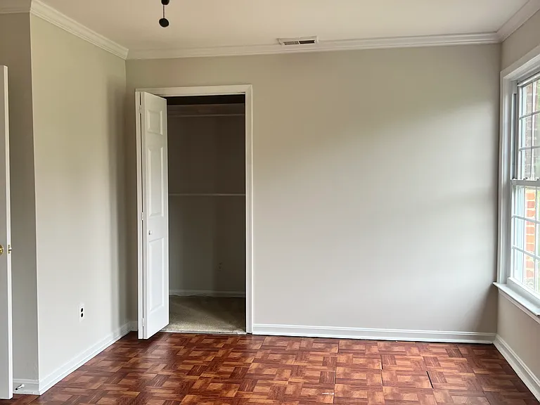 516 Meadow Hall Dr #516 — Photo 32