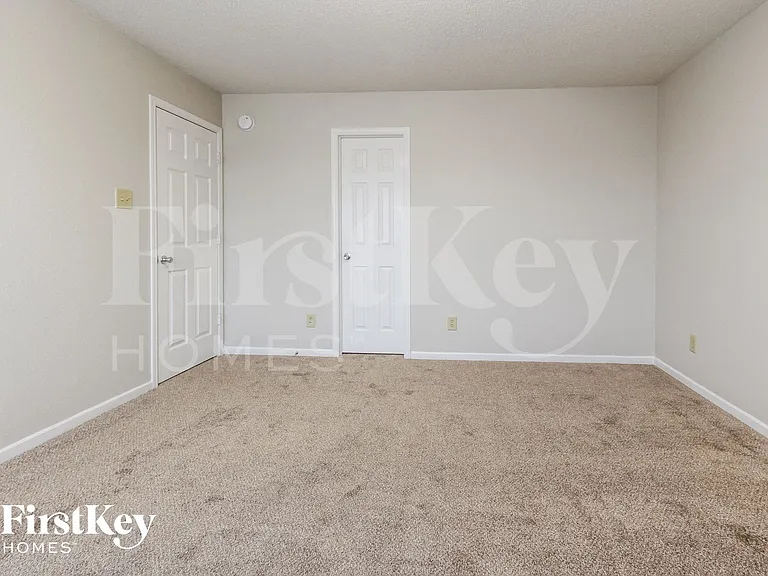 5769 Woodland Trace Blvd — Photo 11
