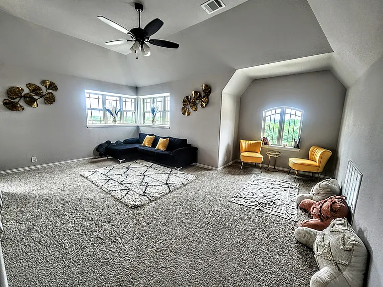 1024 Timber Ridge Dr — Photo 7