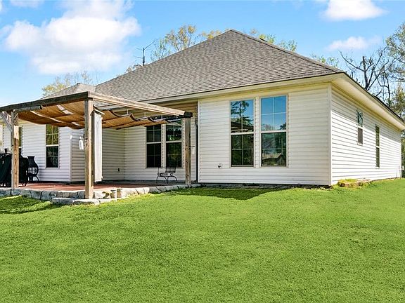 4th image of 31527 Meadowlark Ln