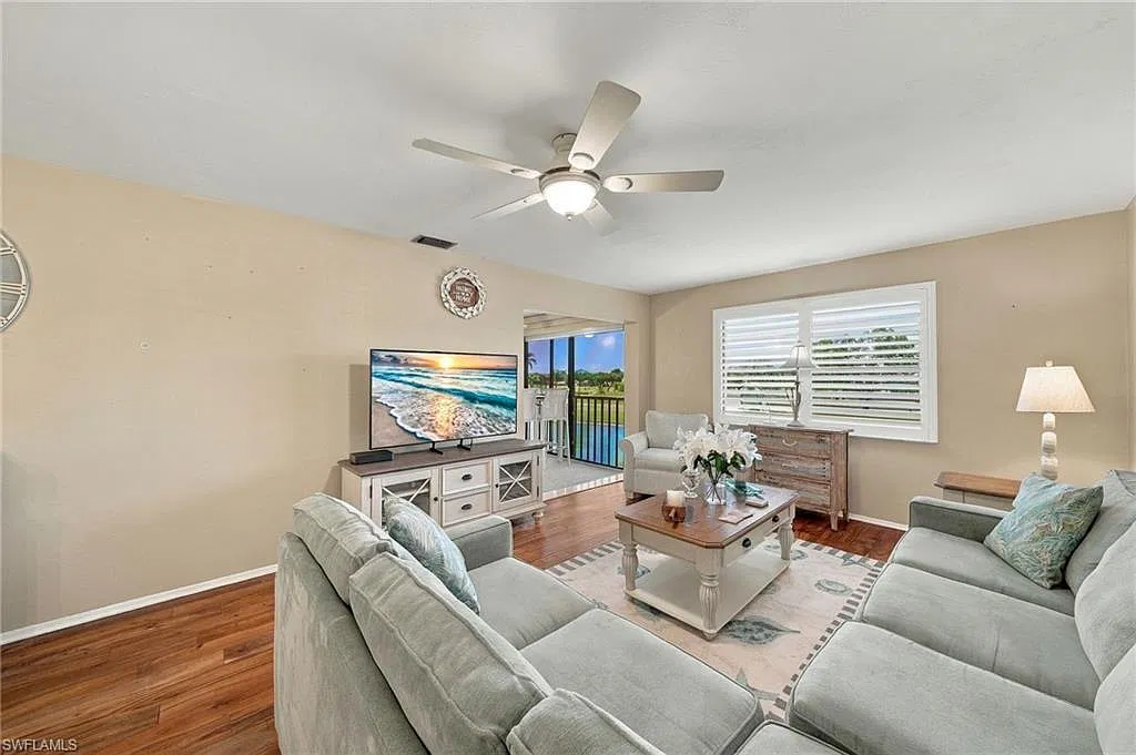 1 bed, 1.5 bath, 945 sqft, $1,850 — Photo 4