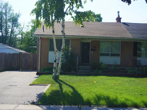 44 Billingsgate Cres, Ajax, ON L1S 2R8