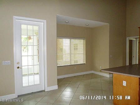 5th image of 712 Baytree Dr