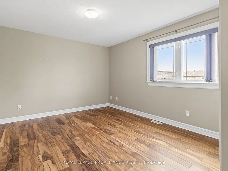 1009 Crestwood Dr — Photo 26