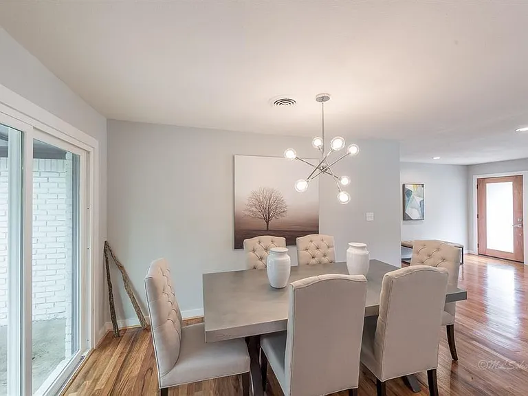 10058 Larston St — Photo 8