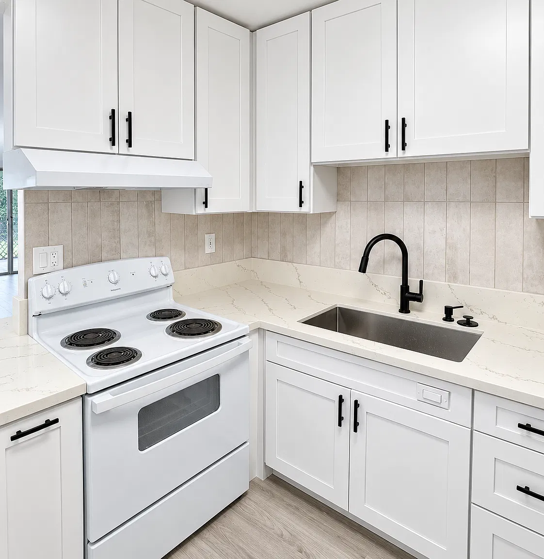 2 bed, 799 sqft, $2,750 — Photo 2