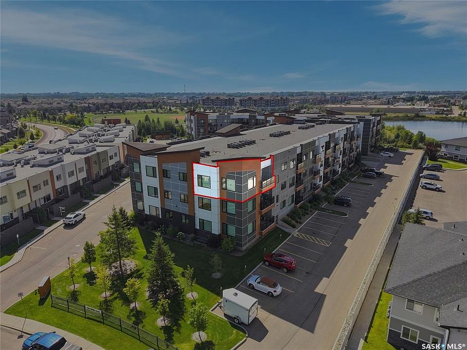 1st image of UNIT 300-105 Willis CRESCENT