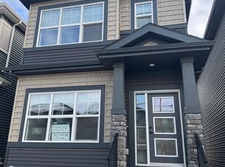 7017 Rosenthal Dr NW #M, Edmonton, AB T5T7L4