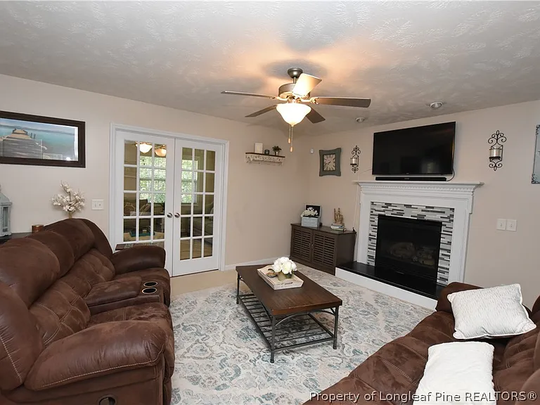 65 Lone Pine Trl — Photo 6