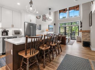 The Lookout, Conway, NH 03860