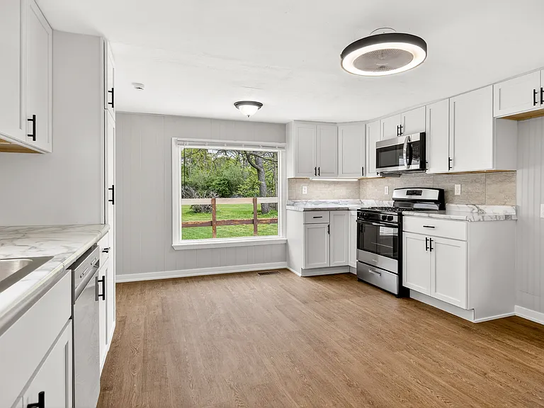 4815 Lexington Blvd — Photo 45