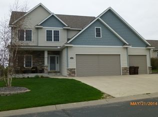 1858 Sandbar Cir, Waconia, MN 55387