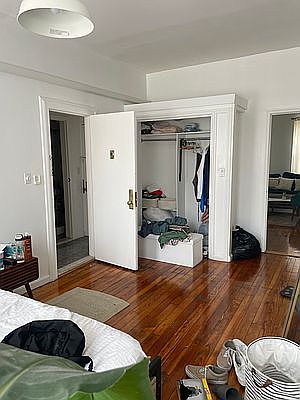 5th image of 53 6th Ave #1