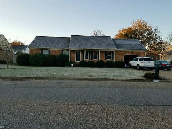House ends in a culdesac