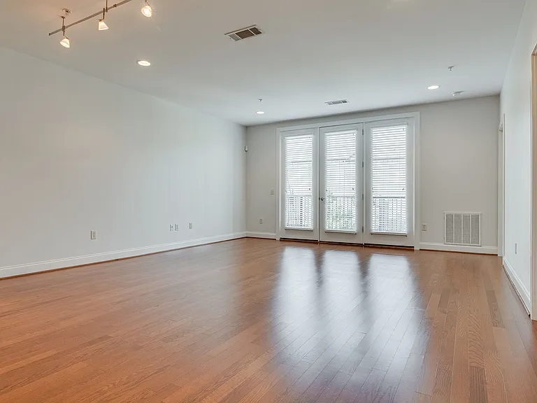 Parkview Midtown Apartments — Photo 102