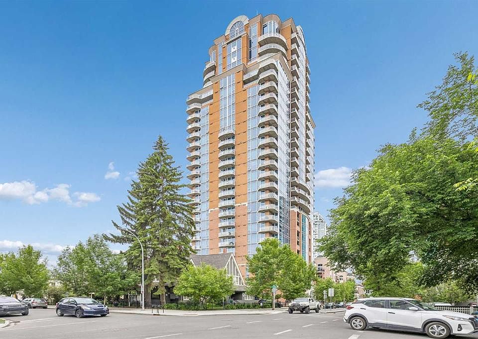 1st image of 817 S 15th Ave SW #1103