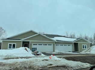 221 Coffee Creek Blvd, Duluth, MN 55811