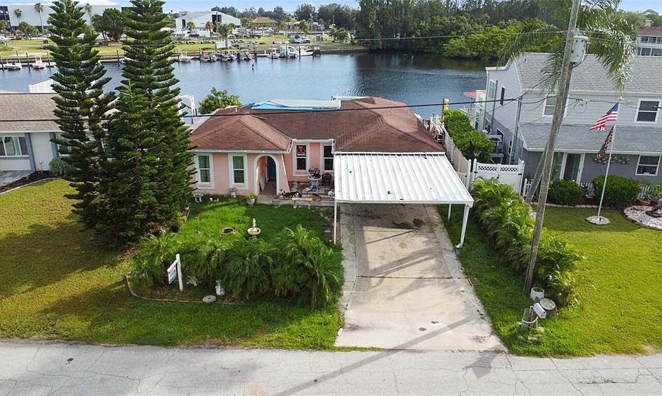 1st image of 6517 Harbor Dr