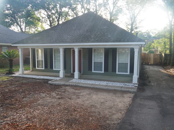 1107 Wesley Ave