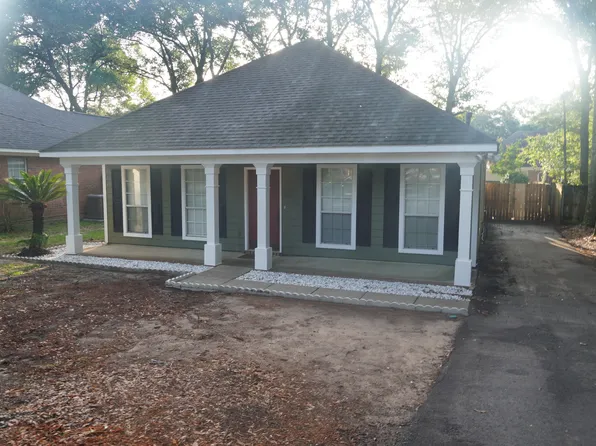1107 Wesley Ave, Mobile, AL 36609