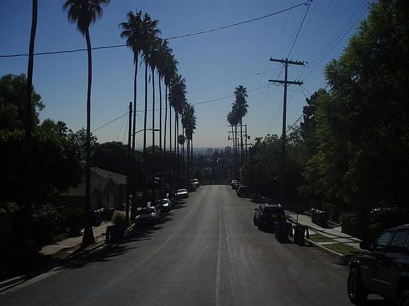 2nd image of 1811 Micheltorena St