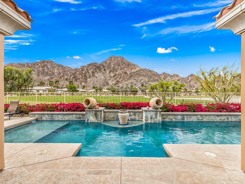 1st image of 77914 Desert Dr