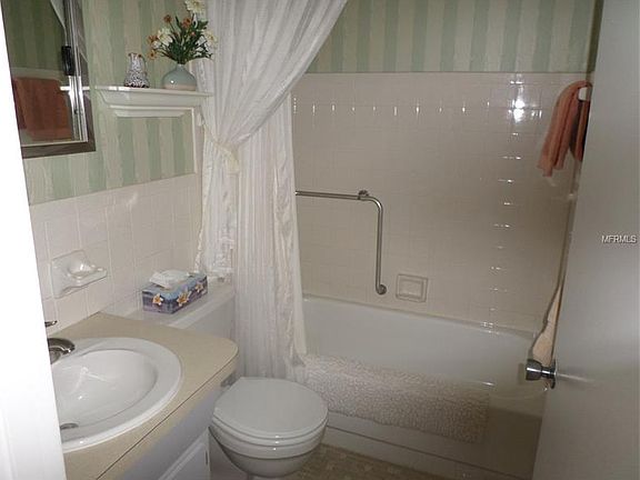 5th image of 2257 World Parkway Blvd W APT 65