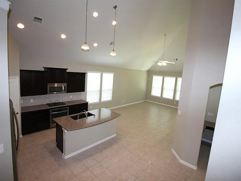 6418 Burgess Heights Ln — Photo 25
