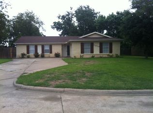 1414 Acapulco Ct, Grand Prairie, TX 75050