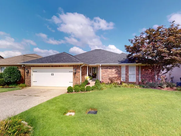 2155 Aztec Dr, Dyersburg, TN 38024