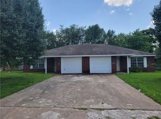 2993 Jerri Ln, Springdale, AR 72764