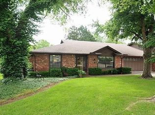 1828 Glynnwood Dr, Bartlesville, OK 74006
