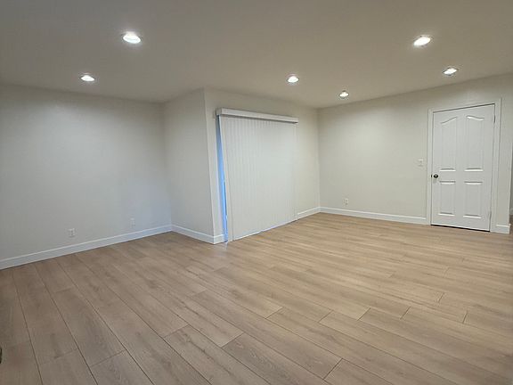 4th image of 458 W Elk Ave APT 4