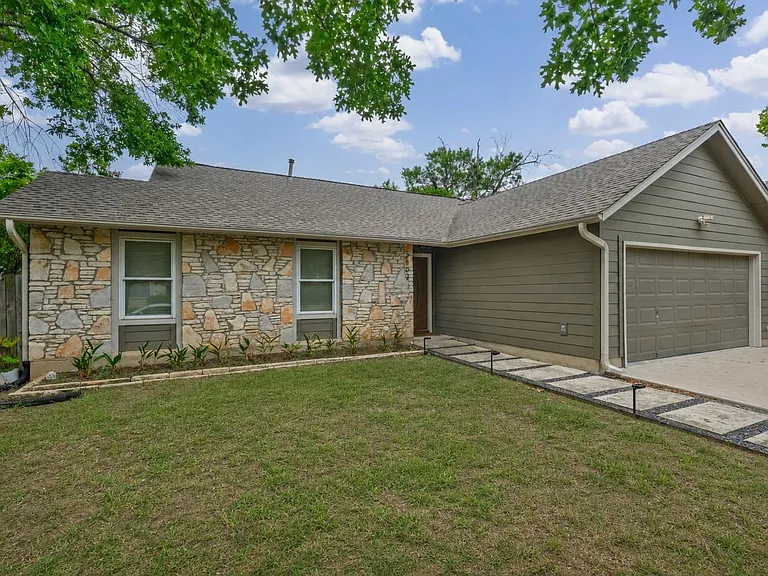 7803 Woodcroft Dr — Photo 1