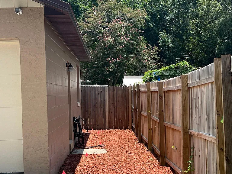 2314 E Crystal Lake Ave — Photo 25