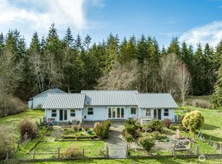 847 Edgefield Ln, Coupeville, WA 98239