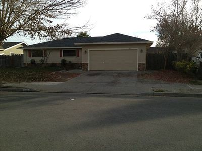 961 Cherry St, Hollister, CA, 95023