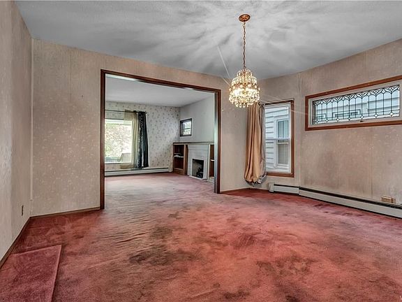 4th image of 91 Norwalk Ave