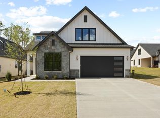 114 Deer Vista Dr, Greer, SC 29651