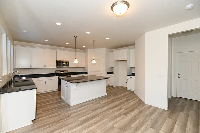 4366 E Willow Oak Way — Photo 9