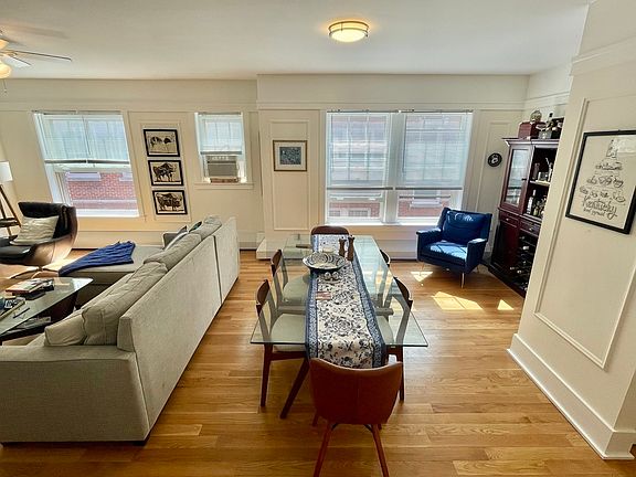 2nd image of 4526 N Malden St #125A