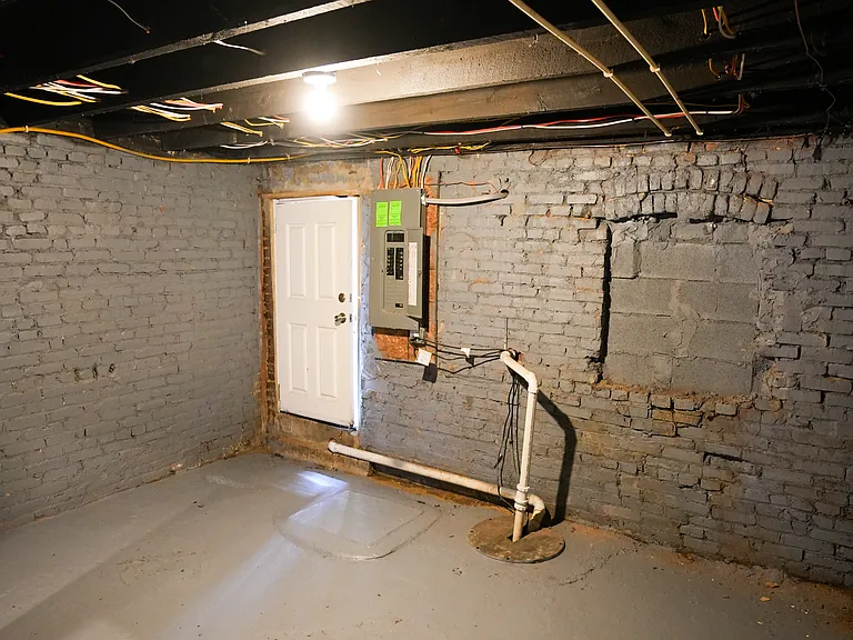 4802 Palmer Ave — Photo 13