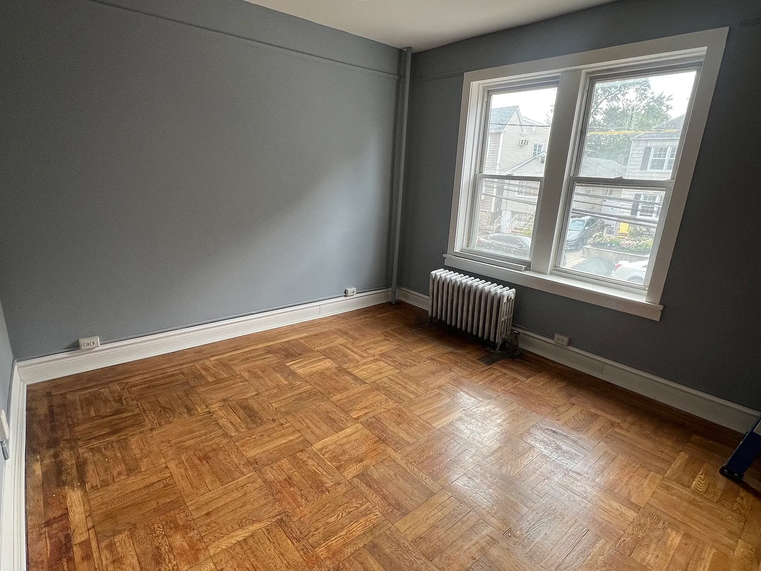 38-40 Kelly Parkway — Photo 2
