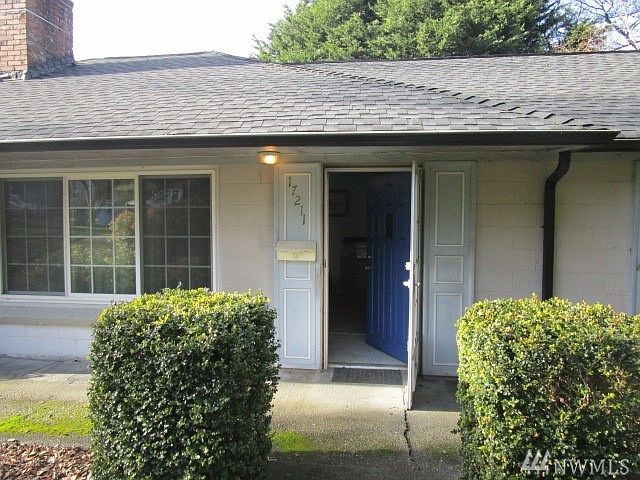 1st image of 17211 2nd Ave NE