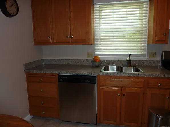 29 Hubbard Run Drive #29, Glastonbury, CT 06033