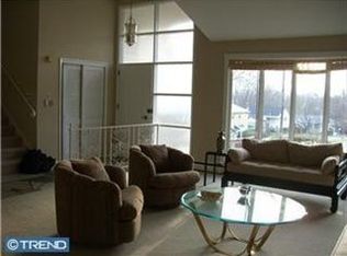 13 Jacalyn Dr, Havertown, PA 19083