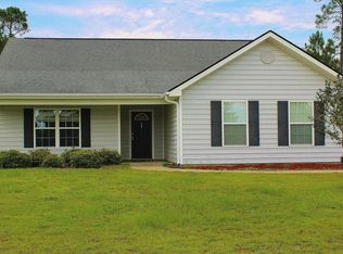 105 Parish Loop NE, Hinesville, GA 31313